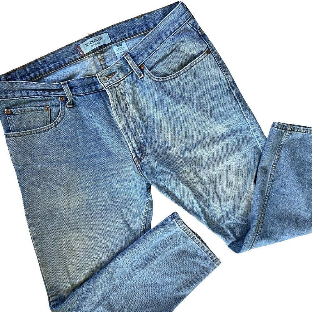 Vintage Levi's Light Blue Straight Men's 505 Jeans